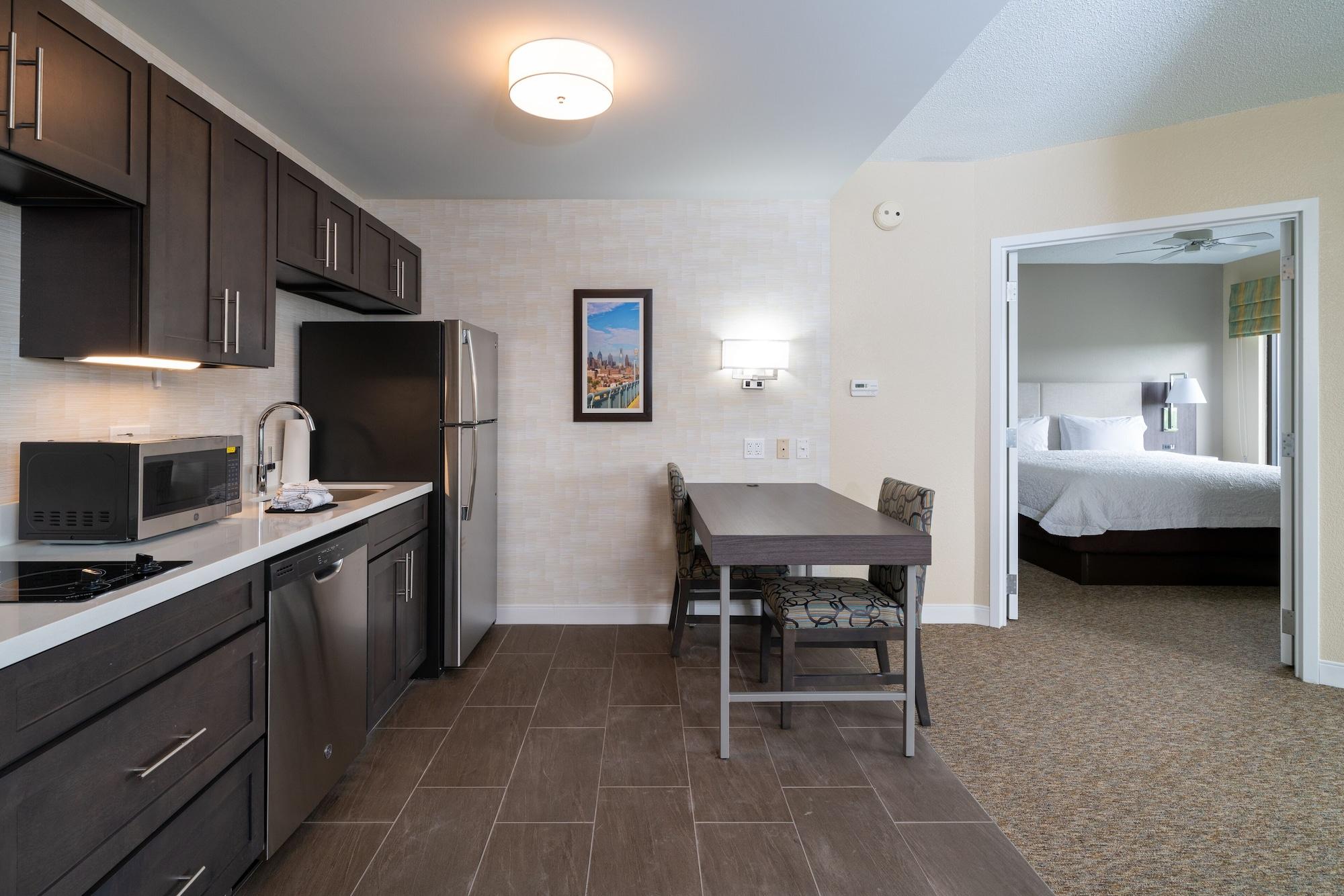 Hampton Inn & Suites Valley Forge/Oaks Фініксвіль Екстер'єр фото
